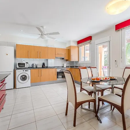 Luxury El Barranco, Amarilla Golf